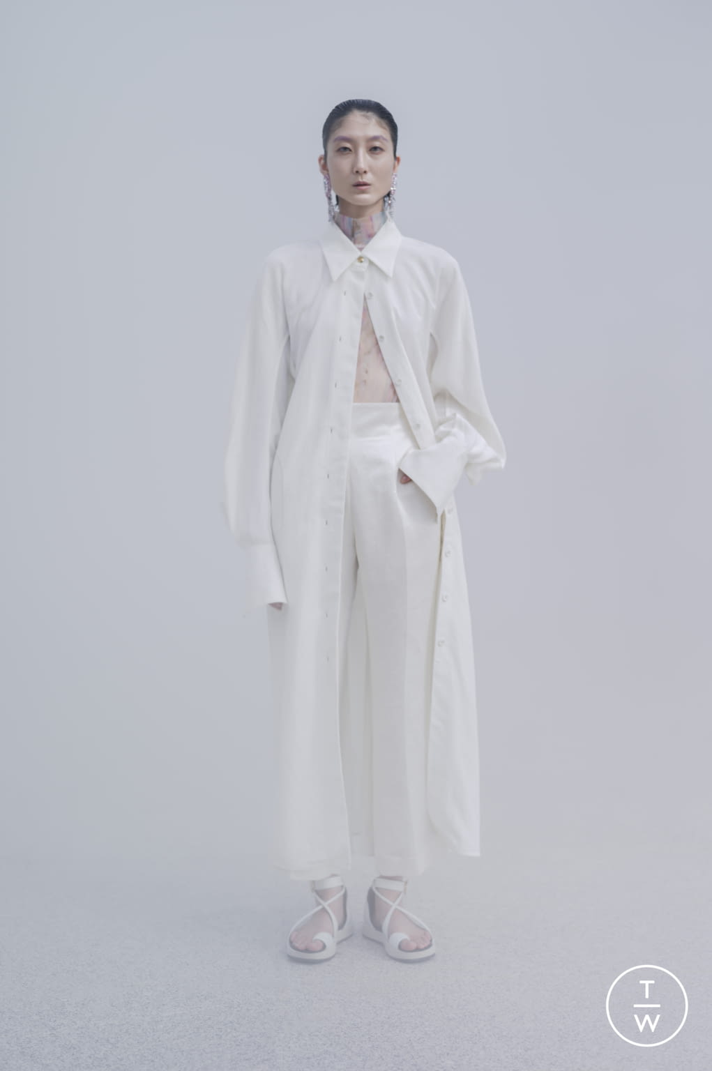 Fashion Week Paris Spring/Summer 2022 look 10 from the Mame Kurogouchi collection 女装