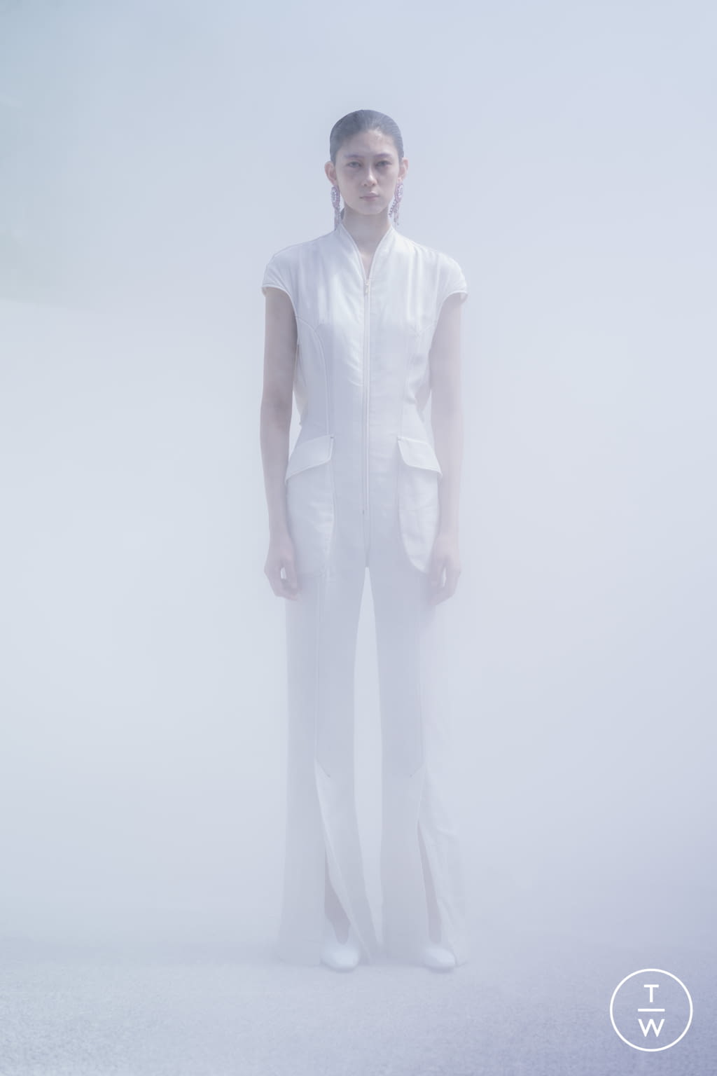 Fashion Week Paris Spring/Summer 2022 look 18 from the Mame Kurogouchi collection womenswear