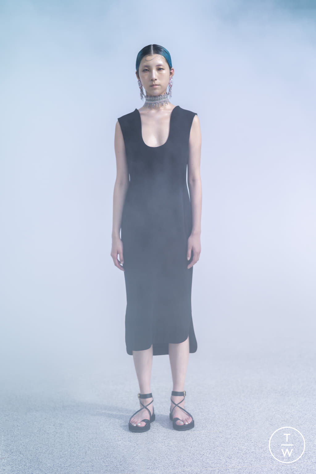 Fashion Week Paris Spring/Summer 2022 look 19 from the Mame Kurogouchi collection womenswear