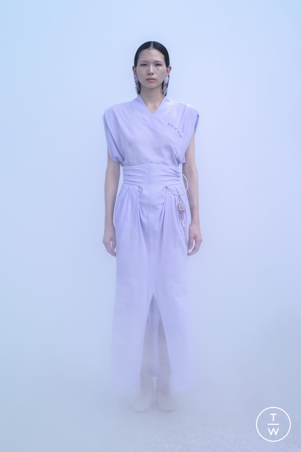 Fashion Week Paris Spring/Summer 2022 look 22 from the Mame Kurogouchi collection 女装