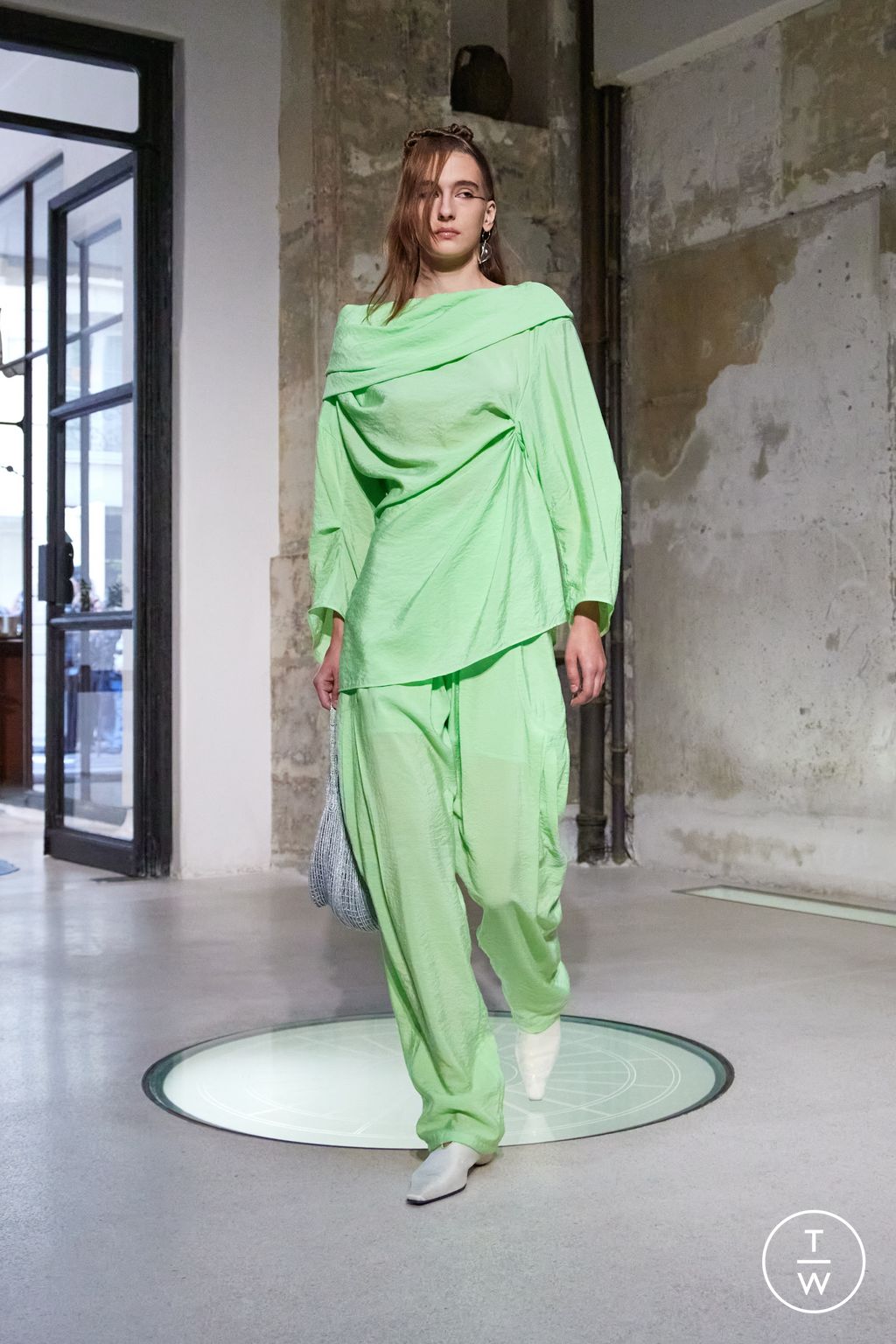 Fashion Week Paris Spring-Summer 2025 look 12 from the Mame Kurogouchi collection womenswear