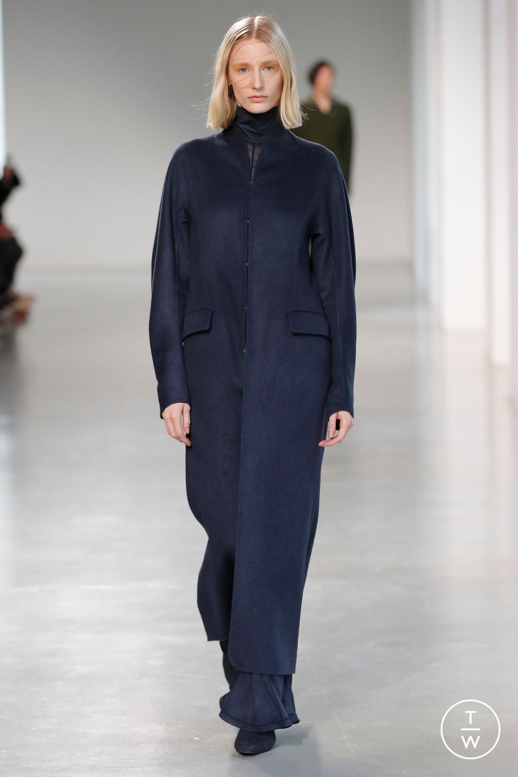 Fashion Week Paris Fall/Winter 2023 look 13 from the Mame Kurogouchi collection 女装