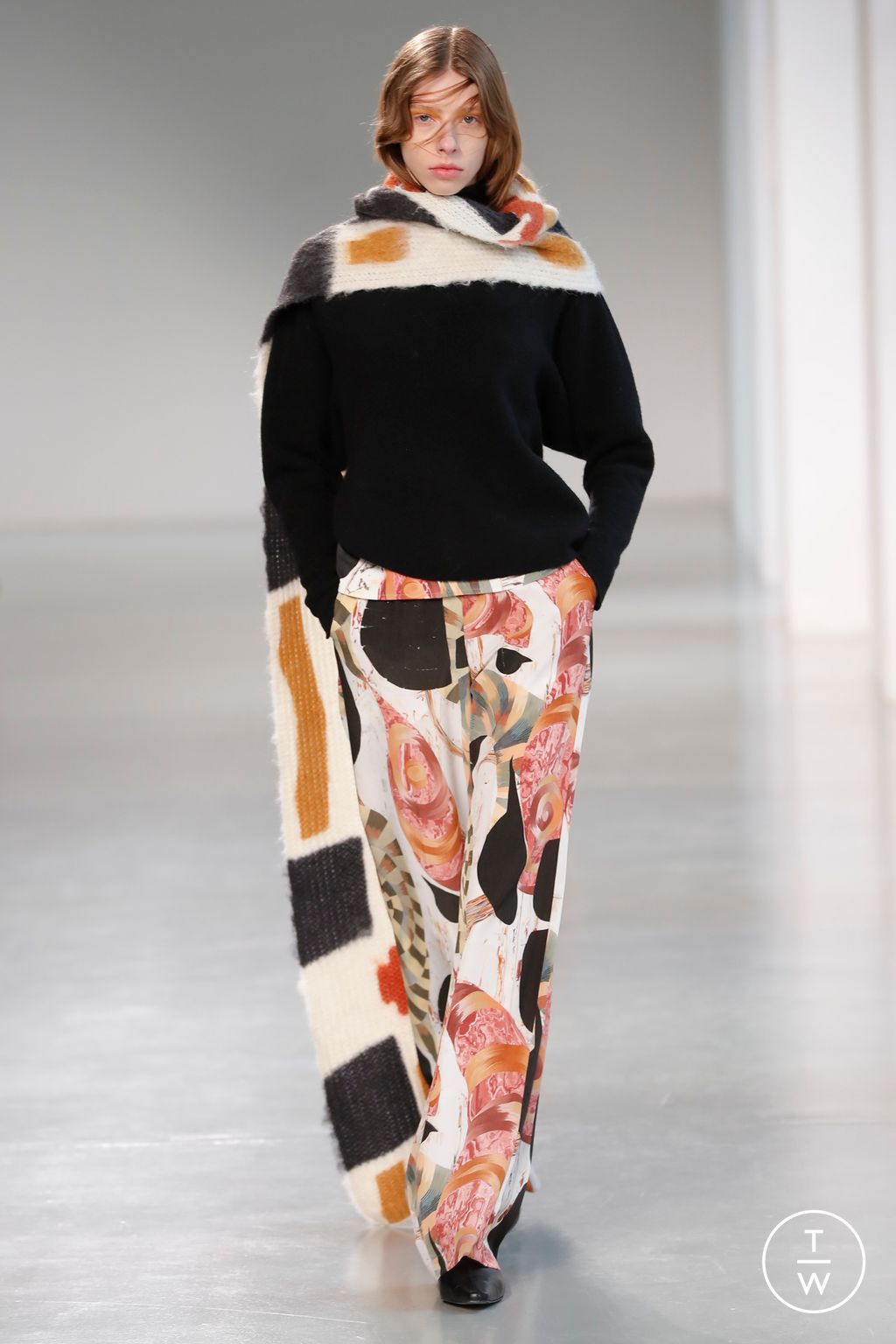 Fashion Week Paris Fall/Winter 2023 look 25 de la collection Mame Kurogouchi womenswear