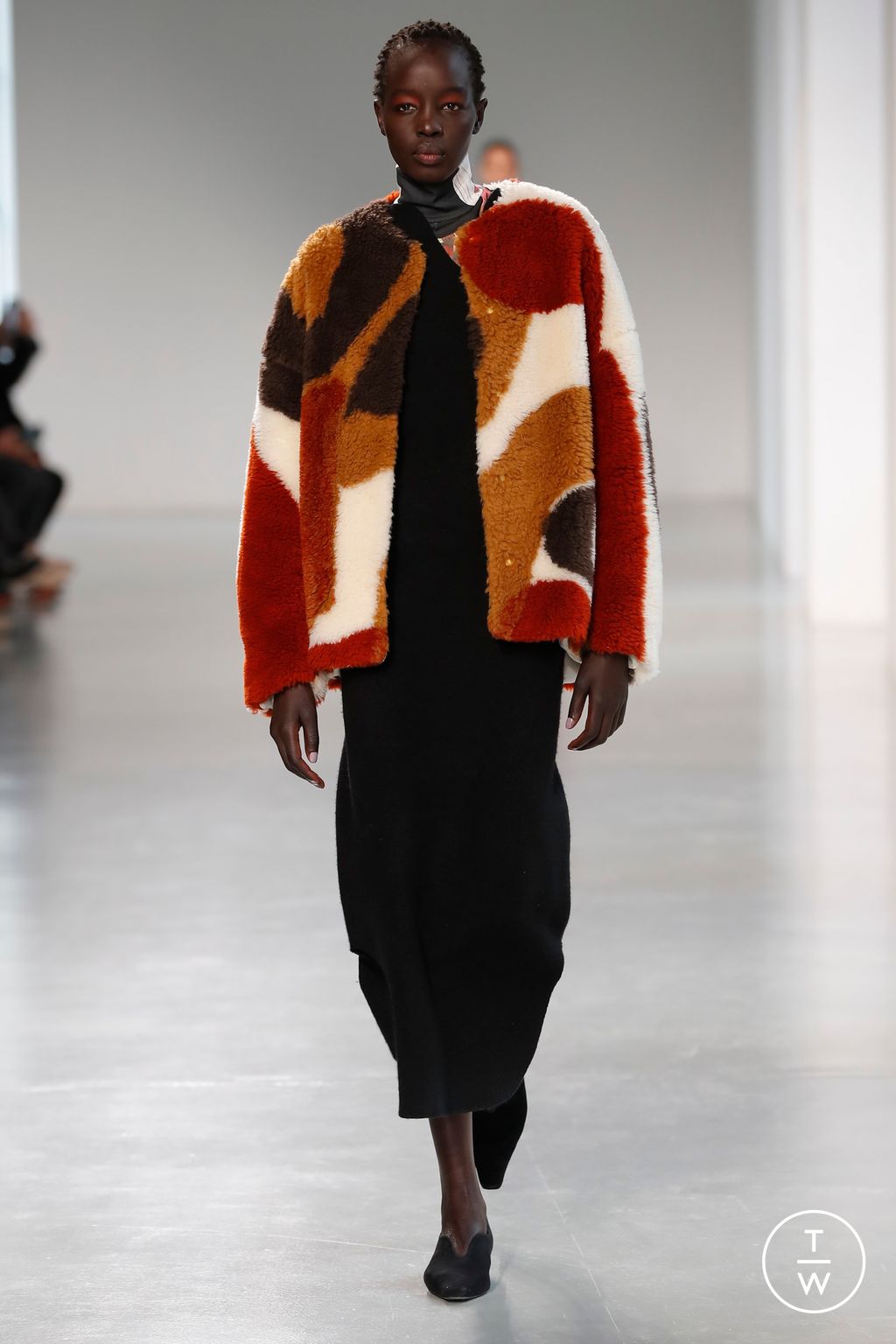 Fashion Week Paris Fall/Winter 2023 look 26 de la collection Mame Kurogouchi womenswear