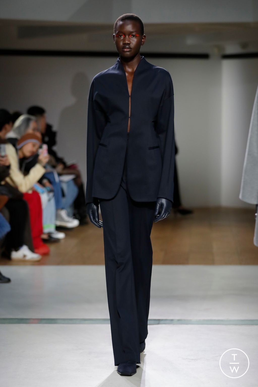Fashion Week Paris Fall/Winter 2024 look 11 from the Mame Kurogouchi collection womenswear