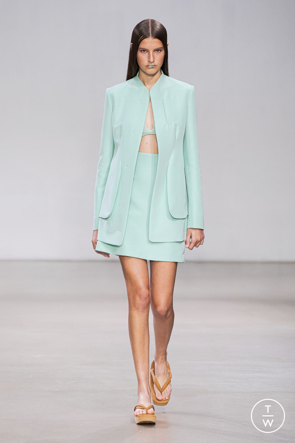 Fashion Week Paris Spring/Summer 2023 look 1 from the Mame Kurogouchi collection womenswear