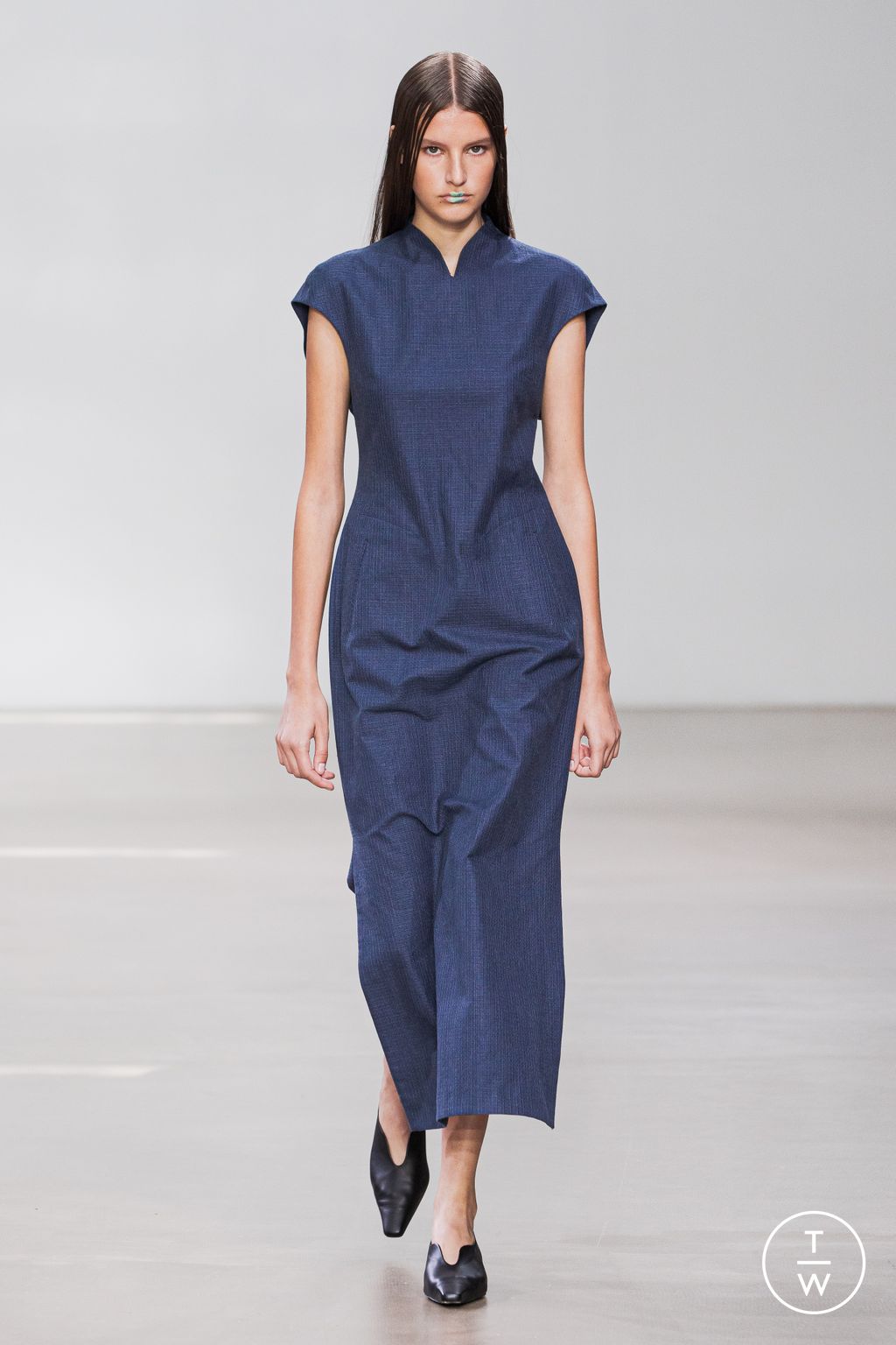 Fashion Week Paris Spring/Summer 2023 look 20 from the Mame Kurogouchi collection womenswear