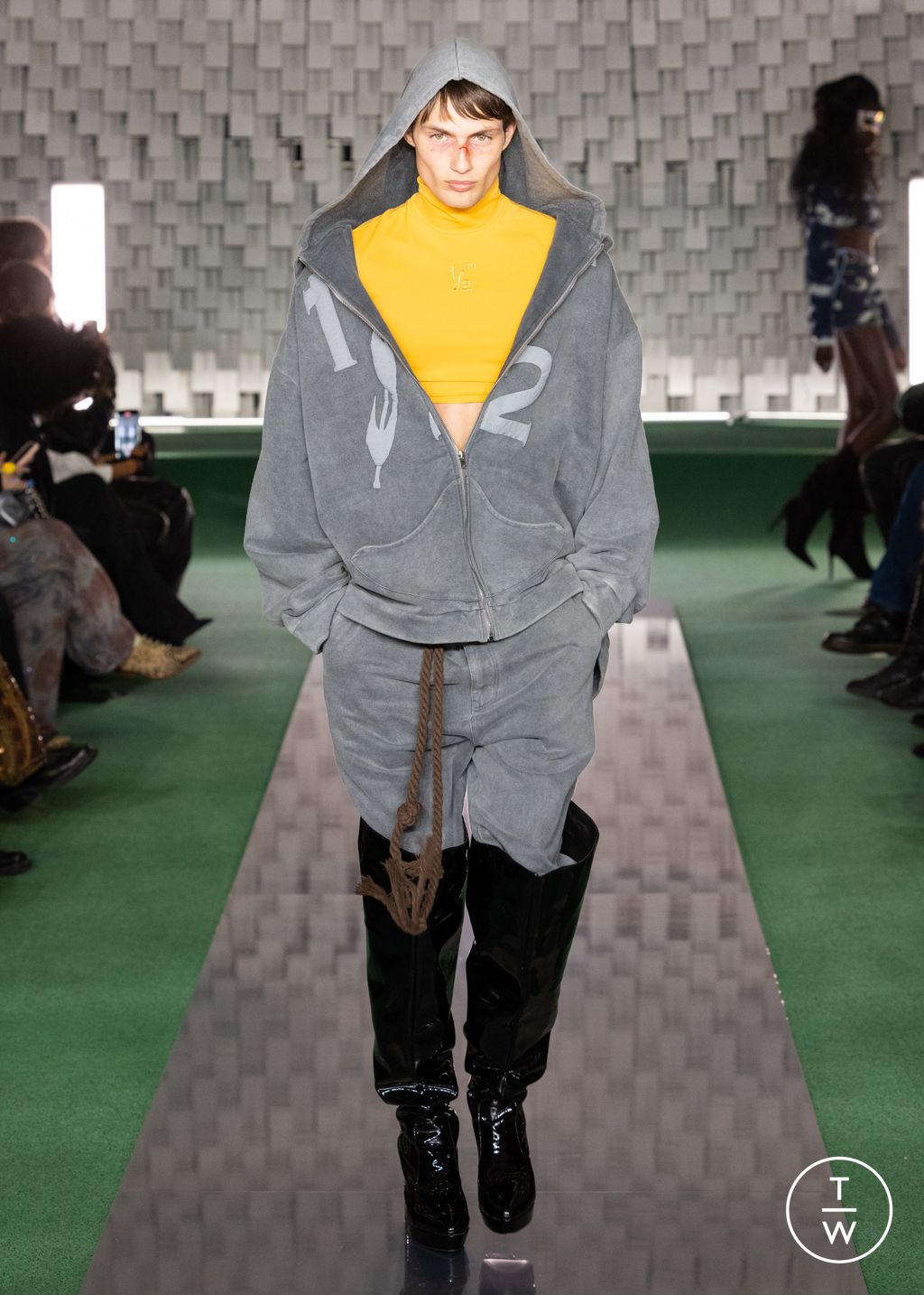 Fashion Week Paris Fall/Winter 2024 look 12 from the ½ Mamuor ™ collection menswear