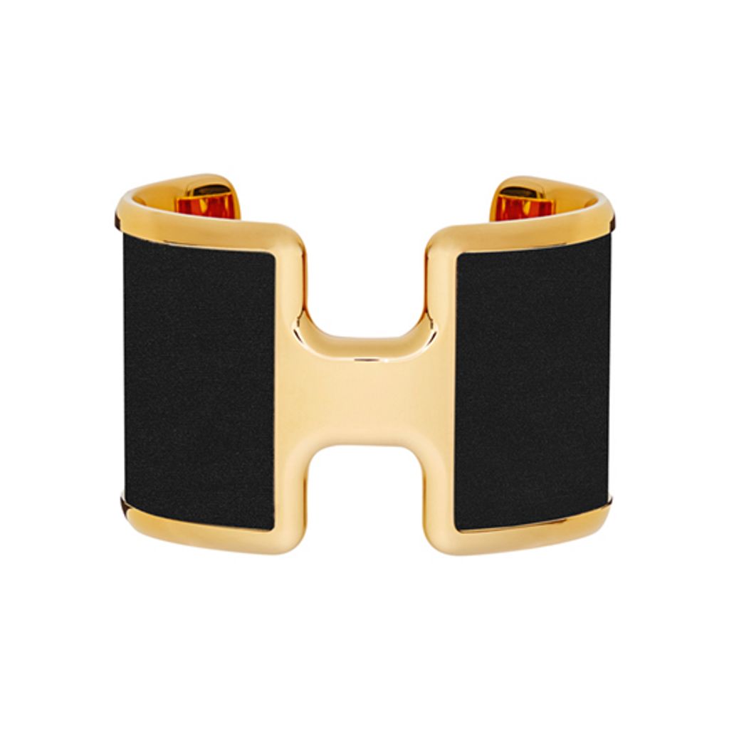 Fashion Week Paris Spring/Summer 2024 look 79 from the Hermès collection womenswear accessories