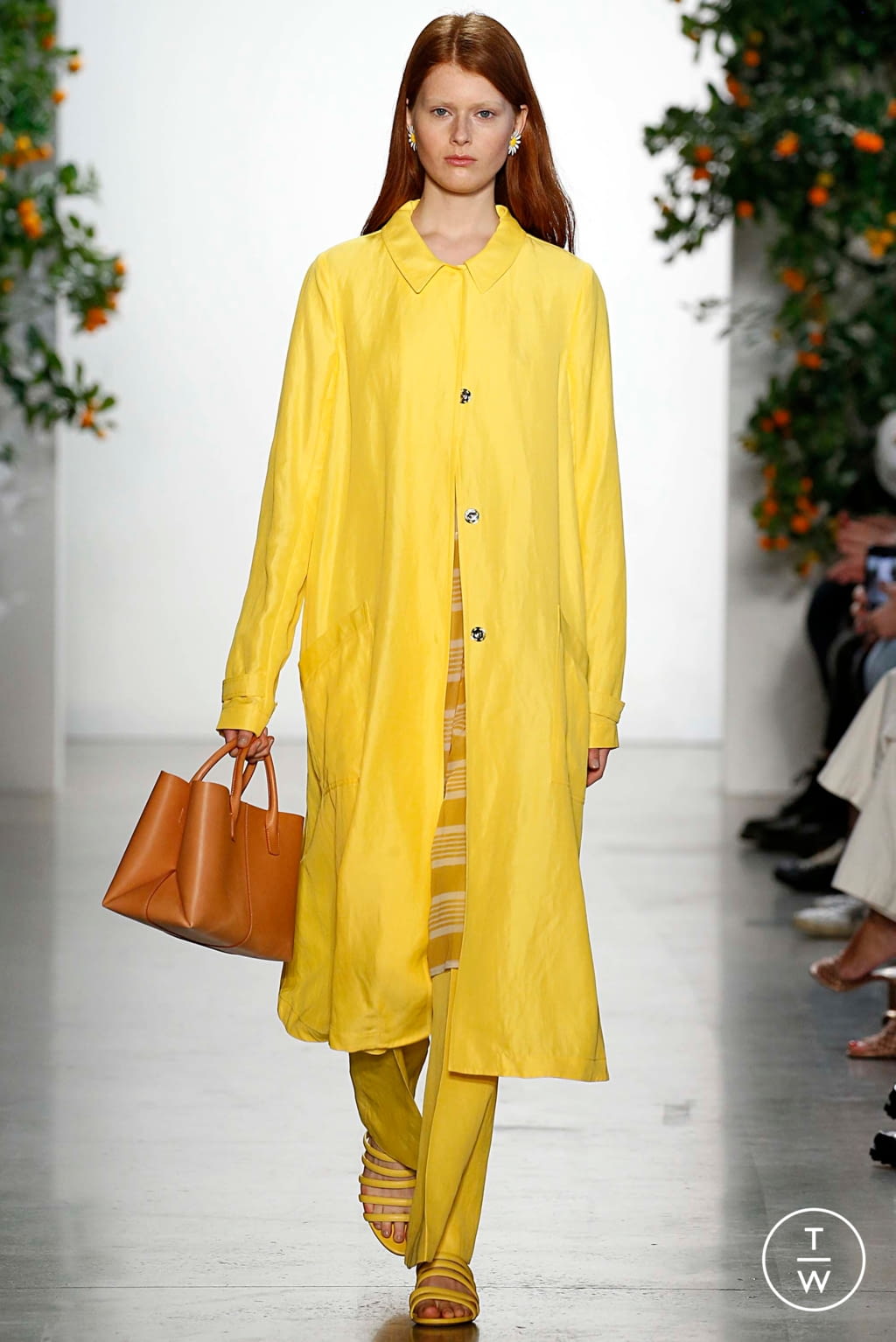 Fashion Week New York Spring/Summer 2018 look 18 from the Mansur Gavriel collection 女装