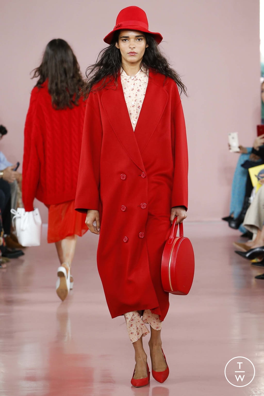 Fashion Week New York Fall/Winter 2017 look 14 from the Mansur Gavriel collection 女装