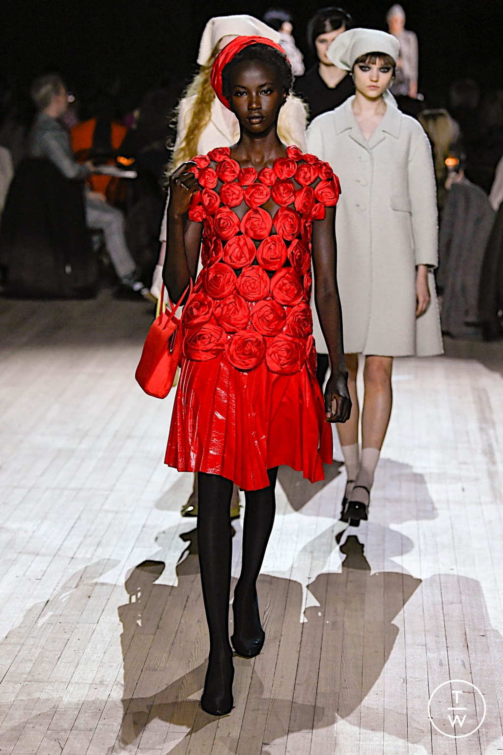 Fashion Week New York Fall/Winter 2020 look 33 from the Marc Jacobs collection womenswear