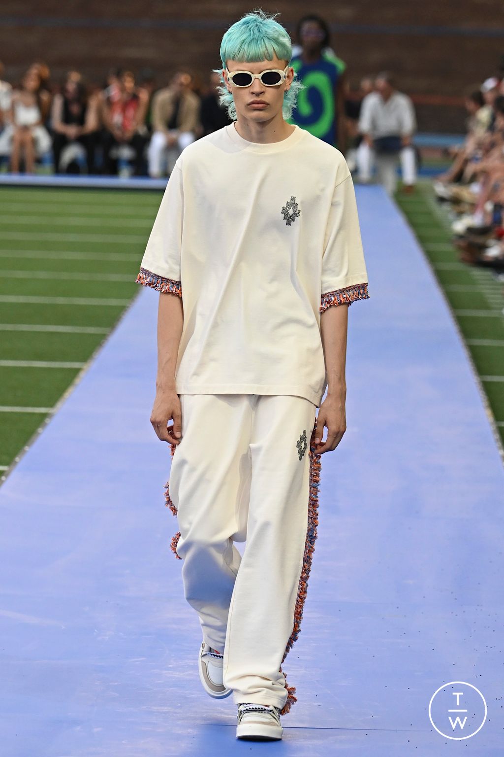 Fashion Week Milan Spring/Summer 2023 look 23 from the Marcelo Burlon County of Milan collection menswear