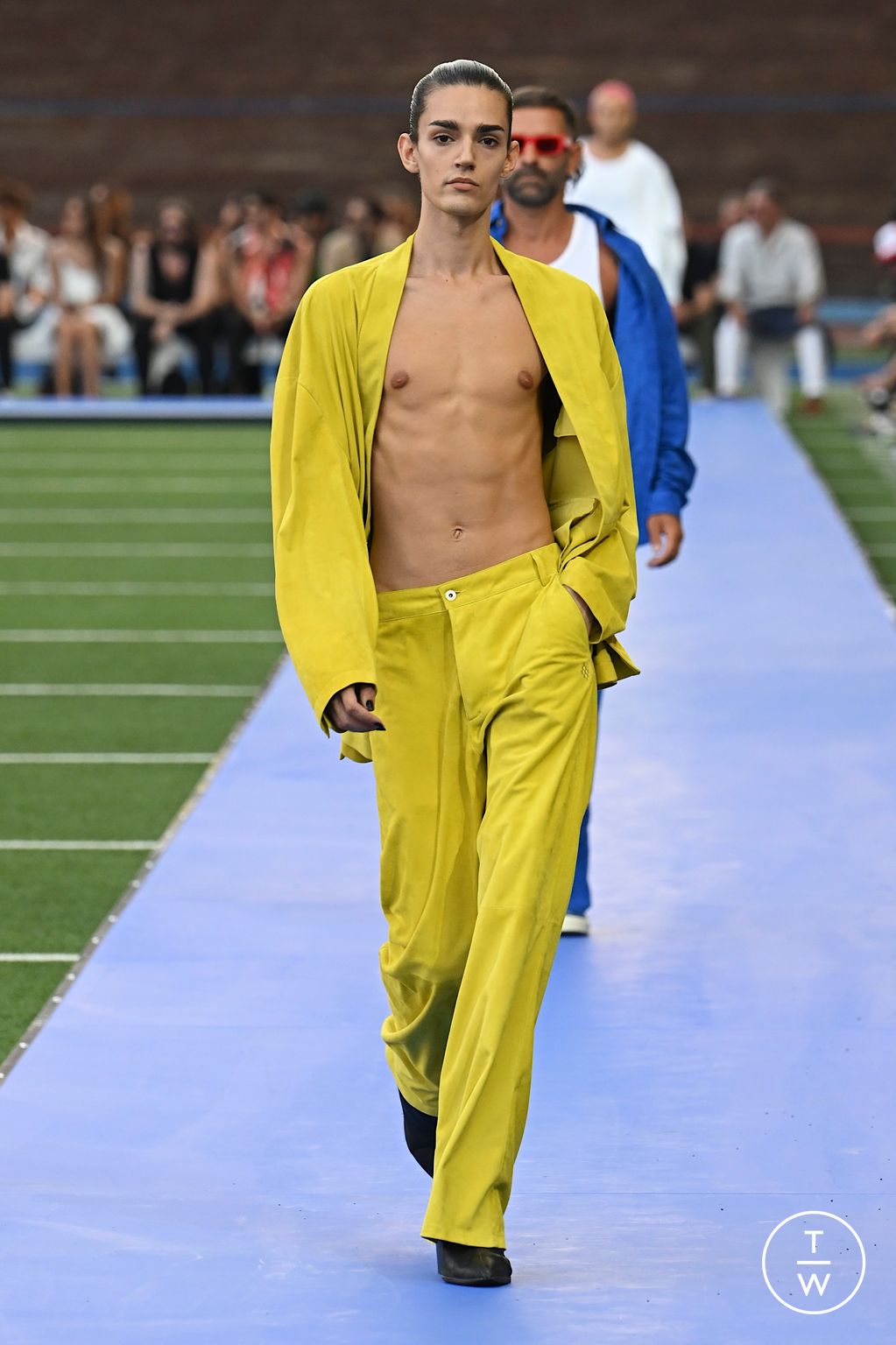 Fashion Week Milan Spring/Summer 2023 look 30 from the Marcelo Burlon County of Milan collection 男装
