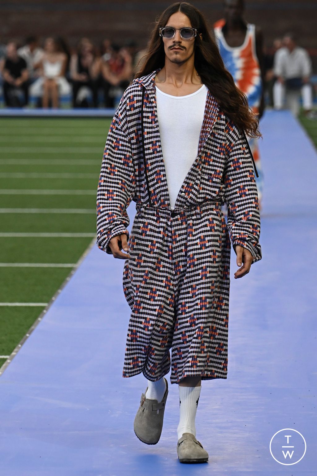 Fashion Week Milan Spring/Summer 2023 look 53 from the Marcelo Burlon County of Milan collection 男装