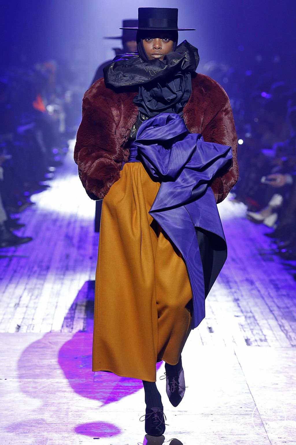 Fashion Week New York Fall/Winter 2018 look 16 de la collection Marc Jacobs womenswear