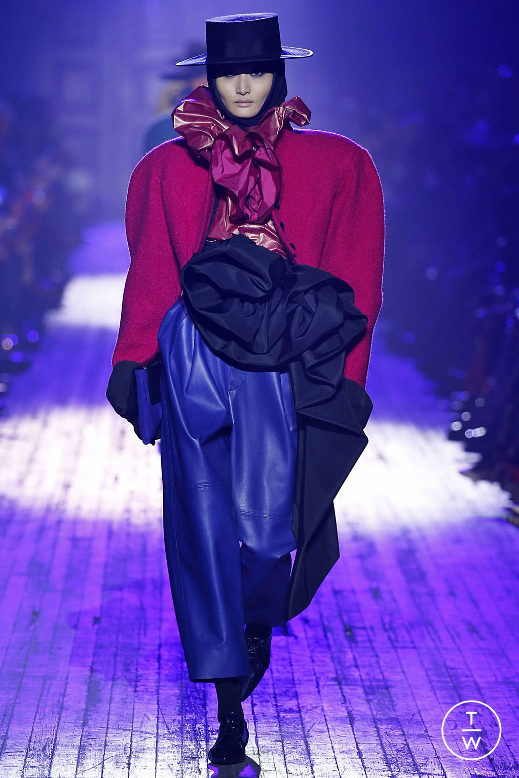Fashion Week New York Fall/Winter 2018 look 32 de la collection Marc Jacobs womenswear