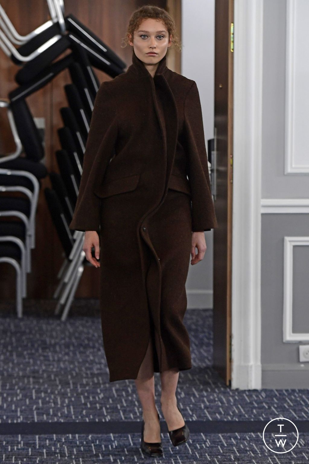 Fashion Week Paris Fall/Winter 2023 look 5 from the MARIE ADAM-LEENAERDT collection womenswear