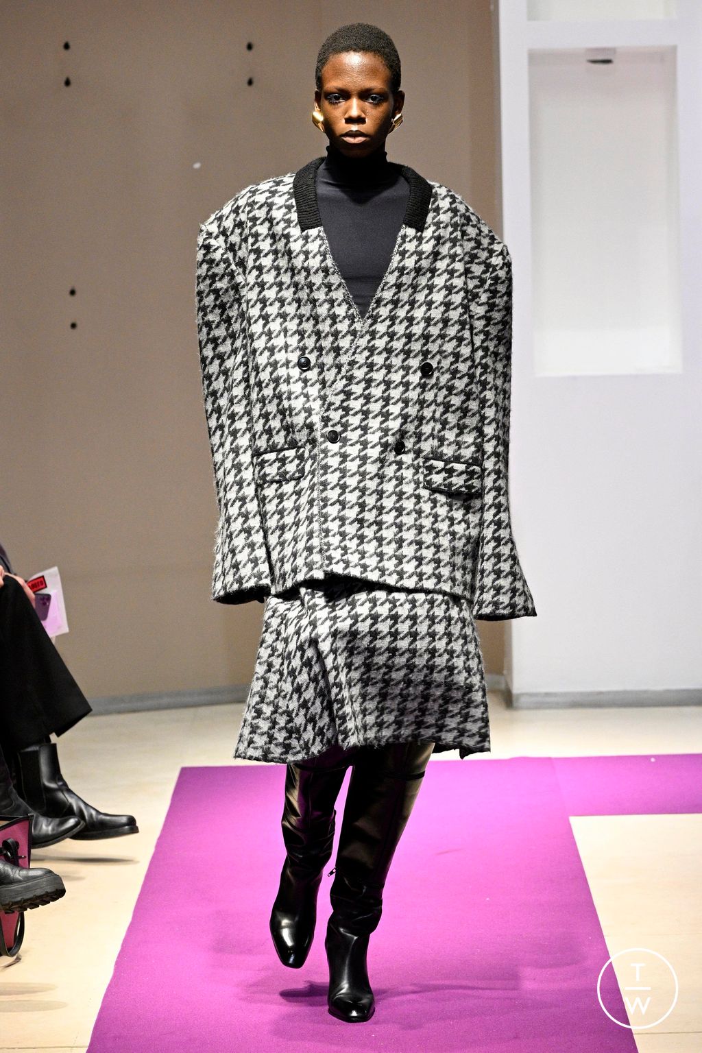 Fashion Week Paris Fall/Winter 2024 look 2 de la collection MARIE ADAM-LEENAERDT womenswear