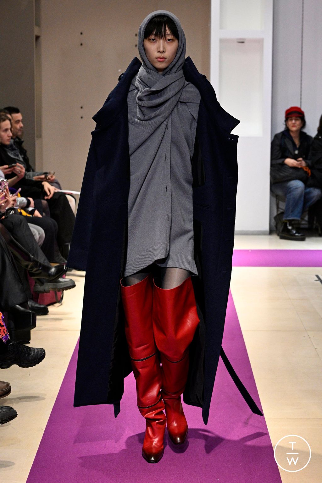 Fashion Week Paris Fall/Winter 2024 look 19 from the MARIE ADAM-LEENAERDT collection womenswear