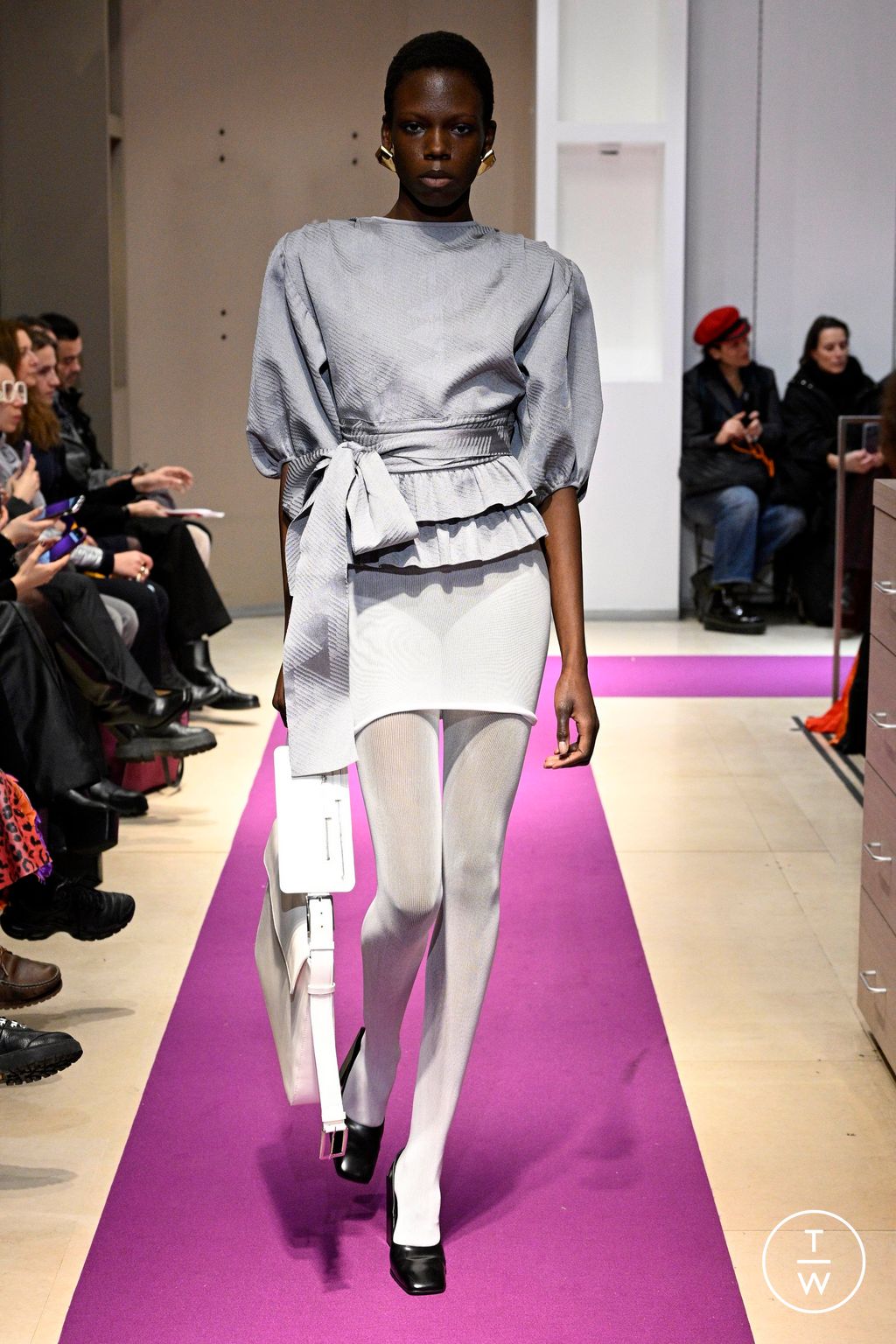 Fashion Week Paris Fall/Winter 2024 look 24 from the MARIE ADAM-LEENAERDT collection womenswear