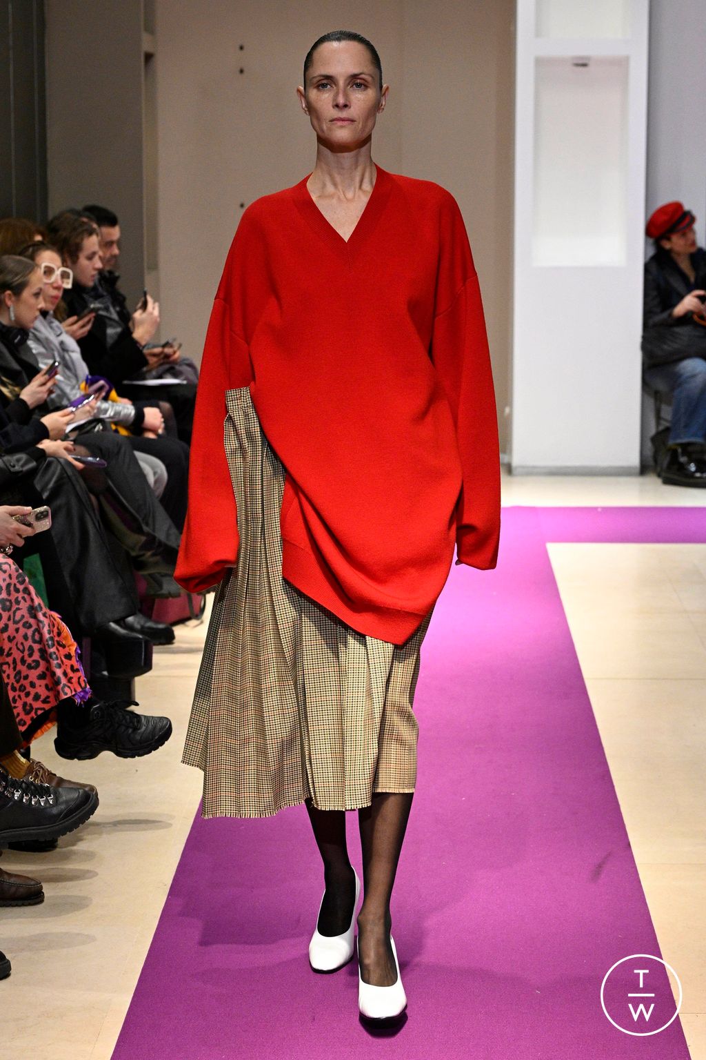 Fashion Week Paris Fall/Winter 2024 look 28 from the MARIE ADAM-LEENAERDT collection womenswear
