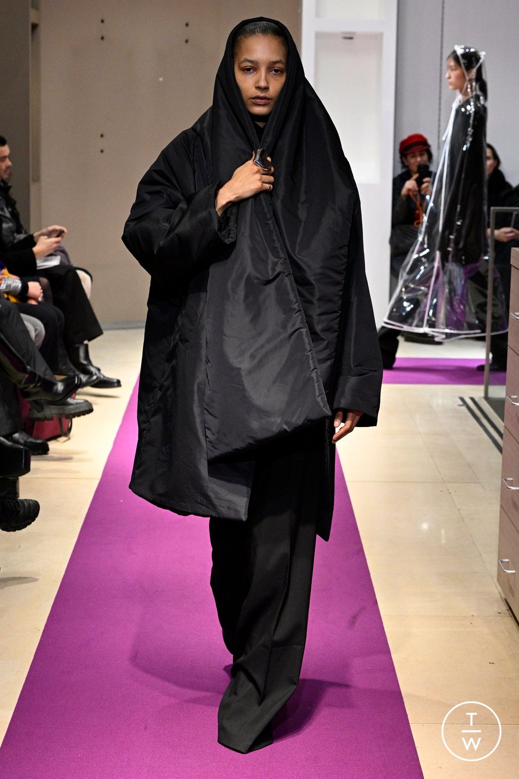 Fashion Week Paris Fall/Winter 2024 look 29 from the MARIE ADAM-LEENAERDT collection womenswear