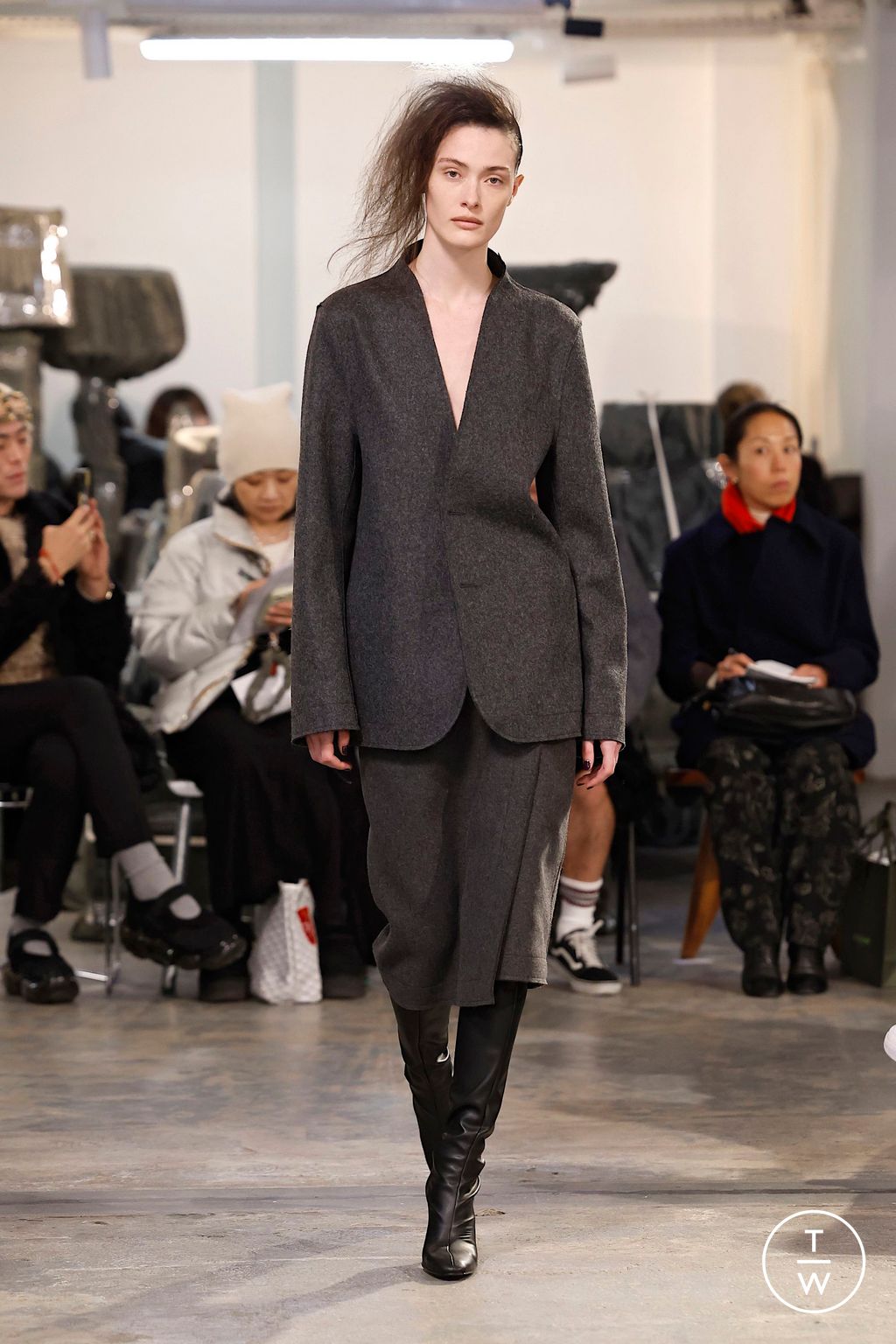 Fashion Week Paris Fall/Winter 2025 look 5 from the MARIE ADAM-LEENAERDT collection 女装
