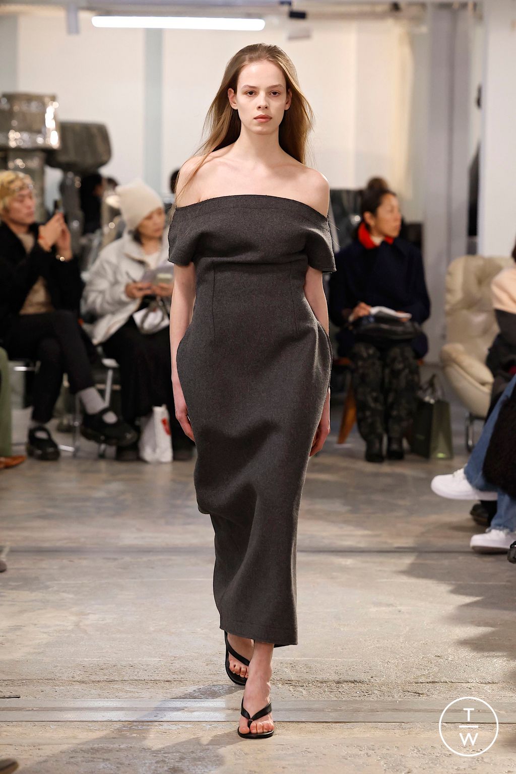 Fashion Week Paris Fall/Winter 2025 look 10 from the MARIE ADAM-LEENAERDT collection womenswear