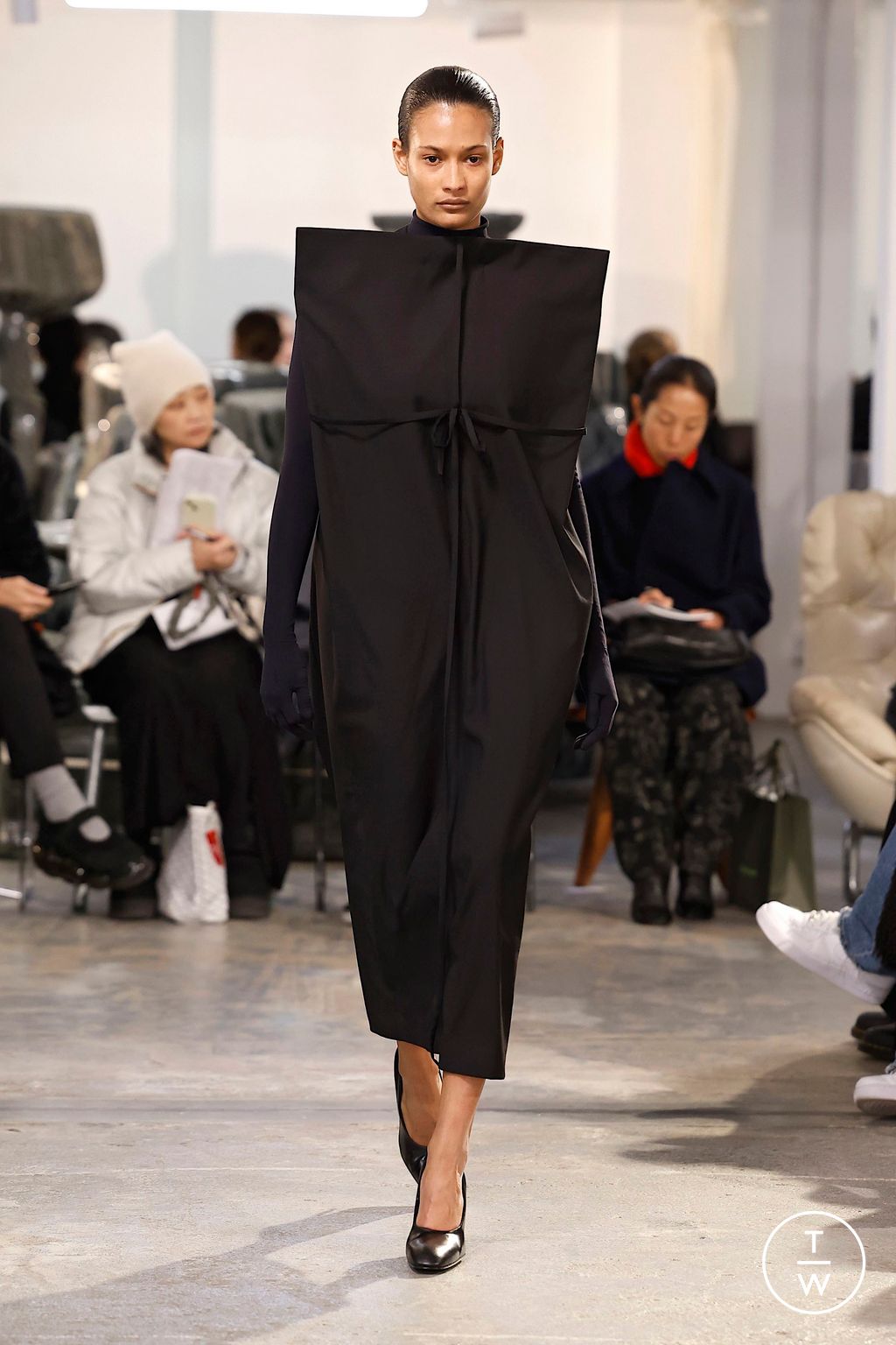 Fashion Week Paris Fall/Winter 2025 look 18 de la collection MARIE ADAM-LEENAERDT womenswear
