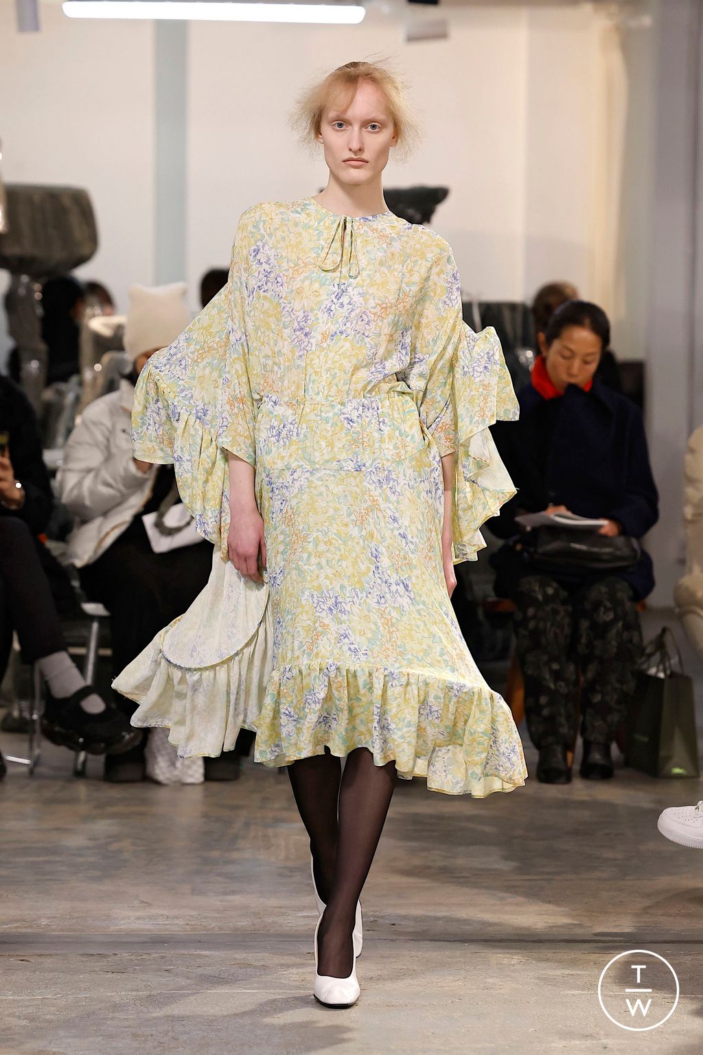 Fashion Week Paris Fall/Winter 2025 look 23 from the MARIE ADAM-LEENAERDT collection 女装