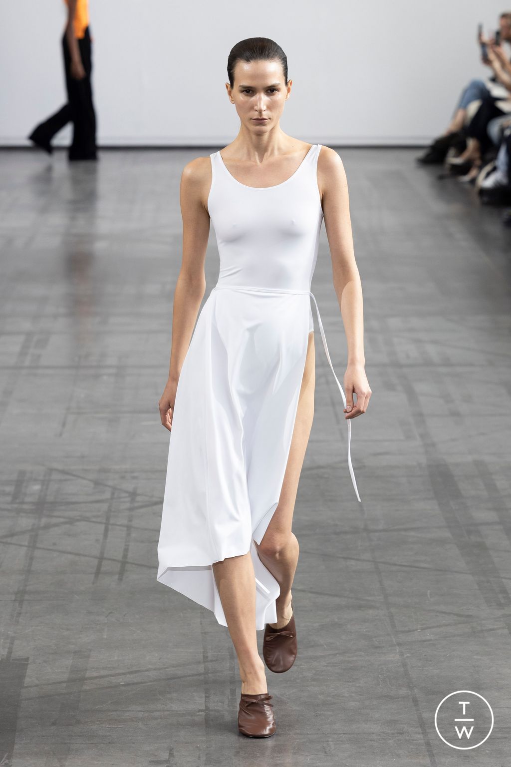 Fashion Week Paris Spring/Summer 2024 look 6 de la collection MARIE ADAM-LEENAERDT womenswear