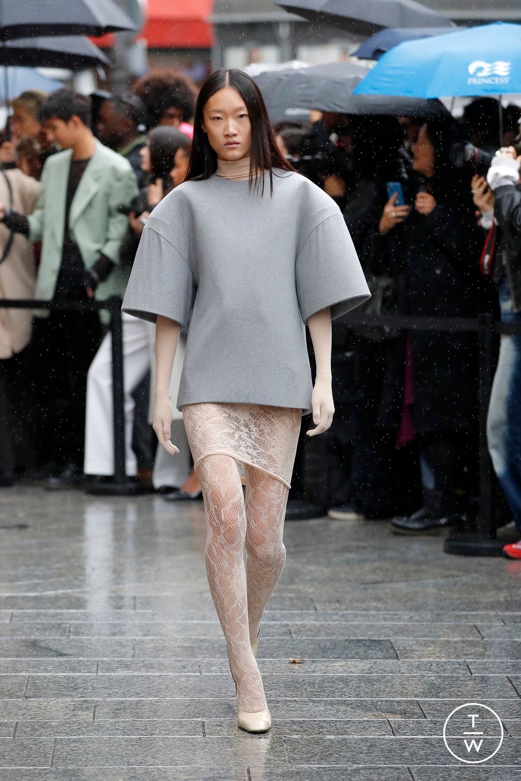 Fashion Week Paris Spring/Summer 2025 look 6 from the MARIE ADAM-LEENAERDT collection womenswear