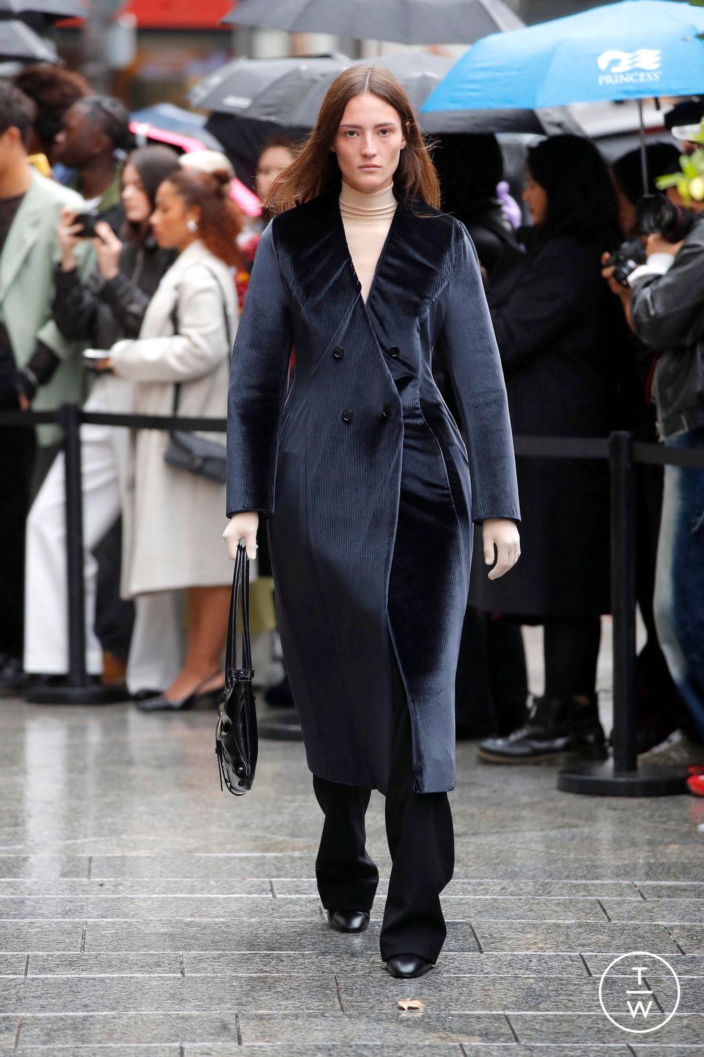 Fashion Week Paris Spring/Summer 2025 look 16 from the MARIE ADAM-LEENAERDT collection womenswear