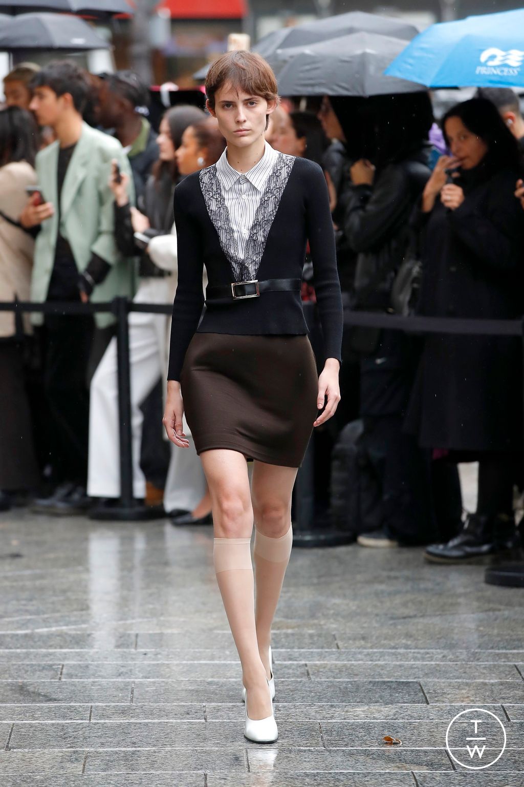 Fashion Week Paris Spring/Summer 2025 look 21 from the MARIE ADAM-LEENAERDT collection 女装