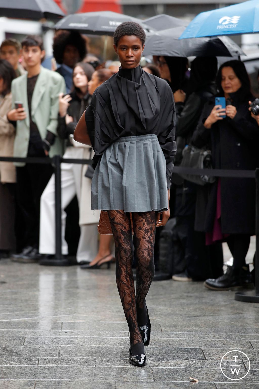 Fashion Week Paris Spring/Summer 2025 look 27 from the MARIE ADAM-LEENAERDT collection womenswear