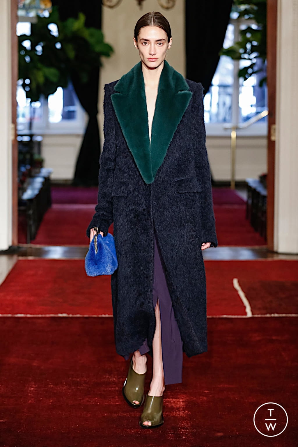 Fashion Week New York Fall/Winter 2020 look 2 de la collection Marina Moscone womenswear