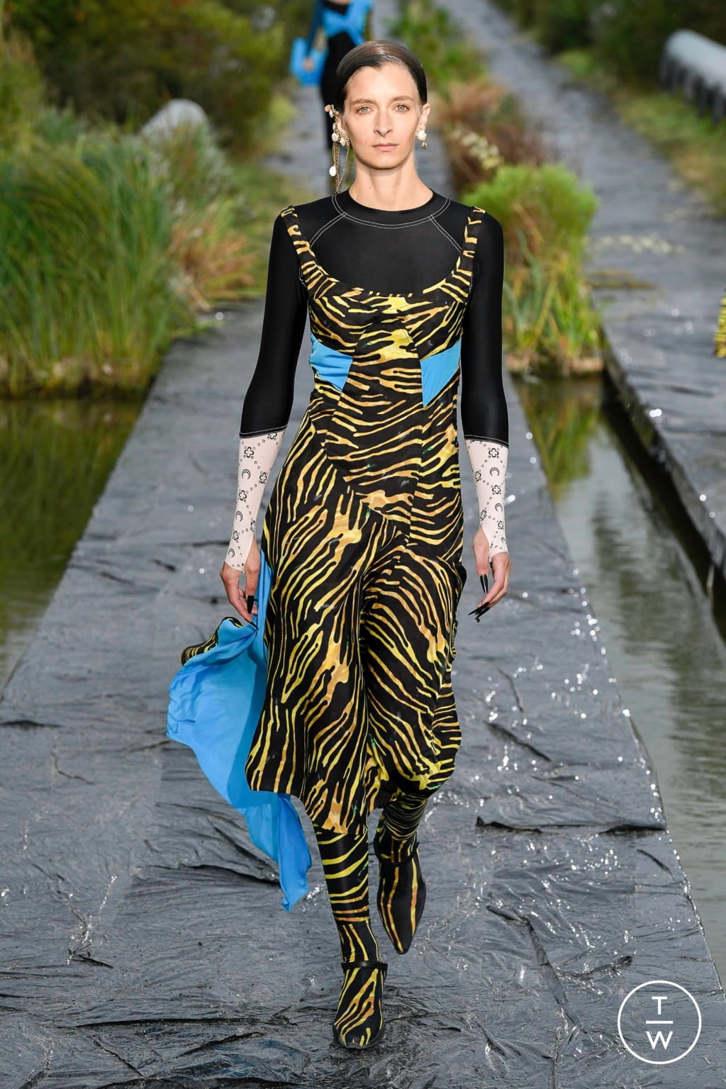 SS20 Marine Serre Look 43