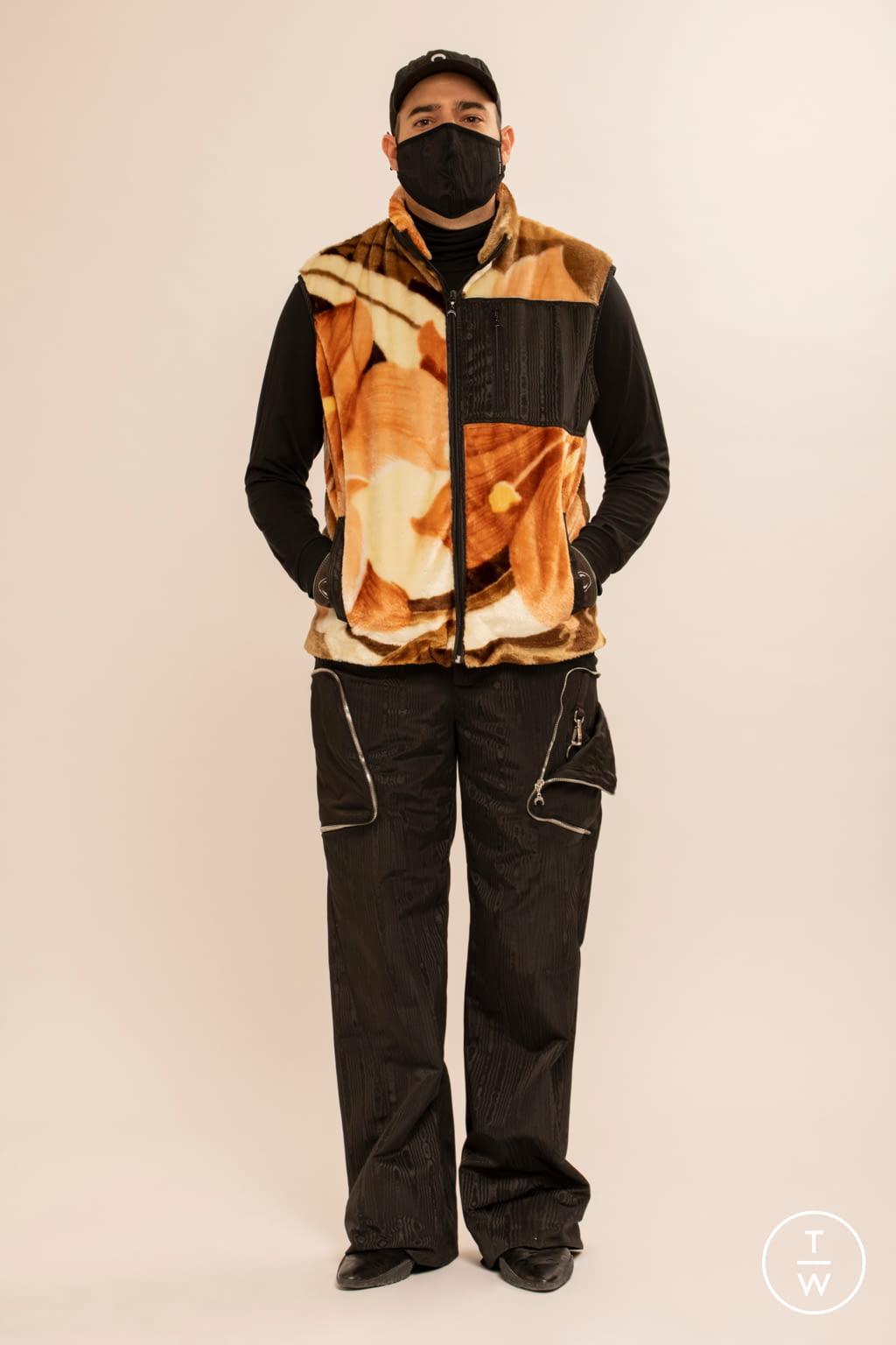 Fashion Week Paris Fall/Winter 2021 look 43 from the Marine Serre collection womenswear