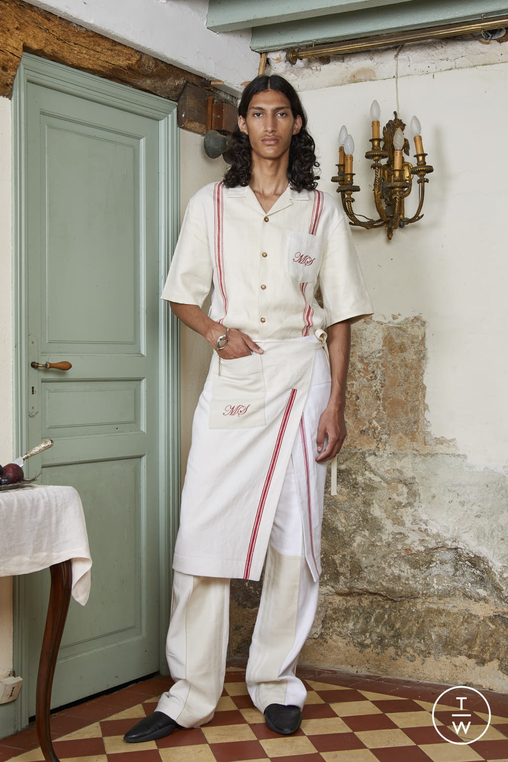 Fashion Week Paris Spring/Summer 2022 look 32 from the Marine Serre collection womenswear