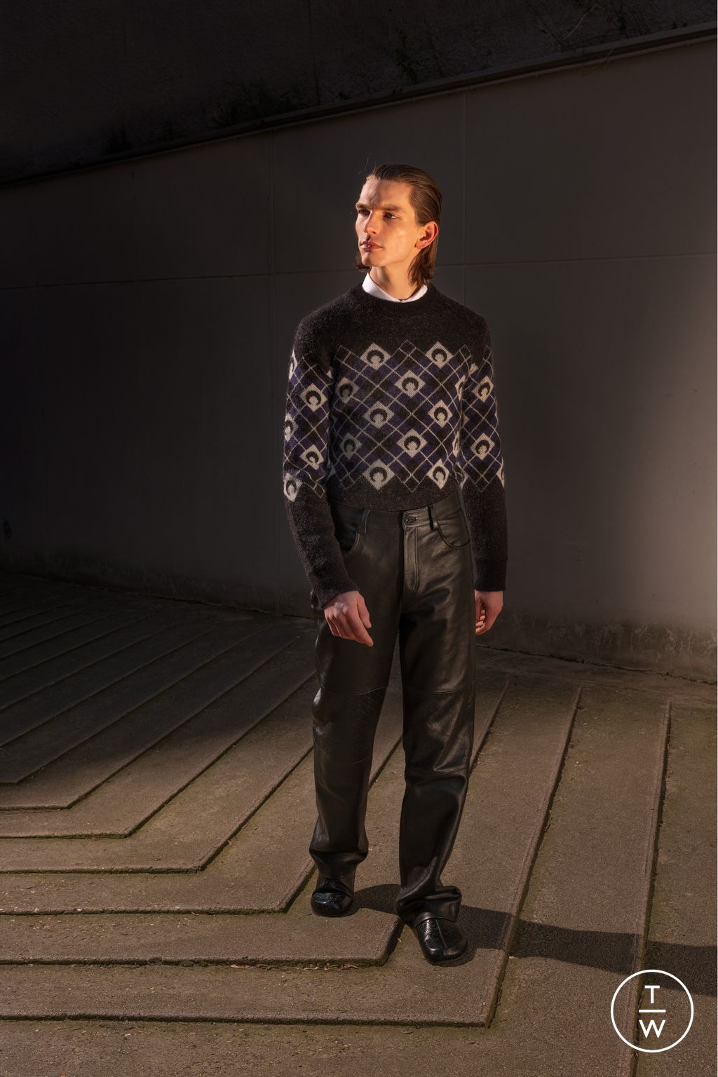 Fashion Week Paris Fall/Winter 2024 look 21 from the Marine Serre collection menswear