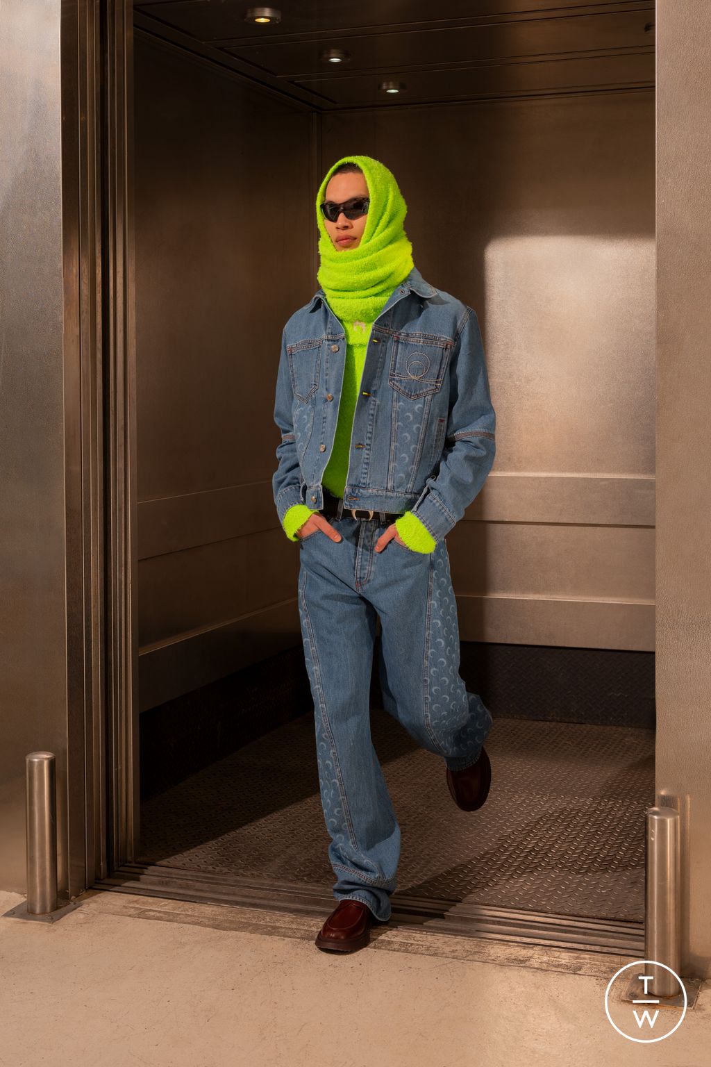 Fashion Week Paris Fall/Winter 2024 look 9 from the Marine Serre collection menswear