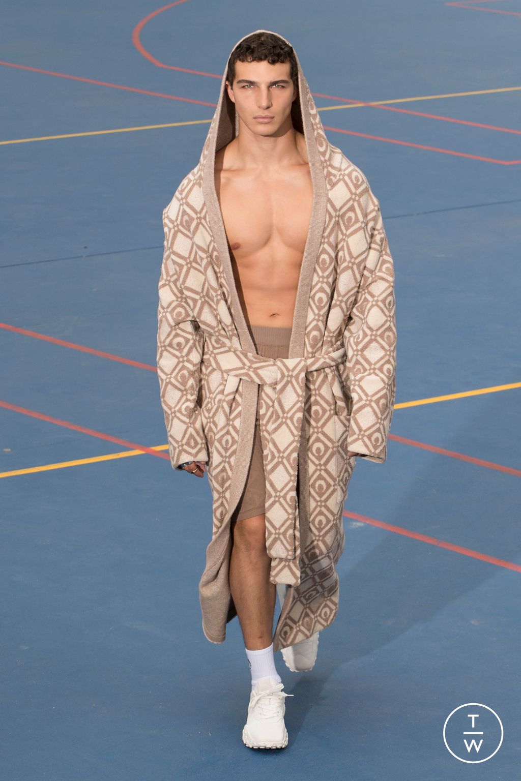 Fashion Week Paris Spring/Summer 2023 look 48 from the Marine Serre collection menswear