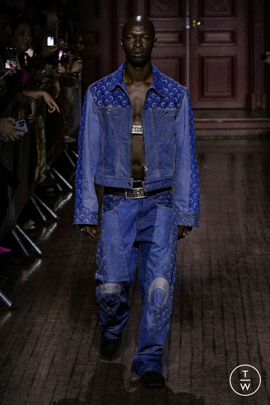 Fashion Week Paris Spring/Summer 2024 look 28 from the Marine Serre collection menswear