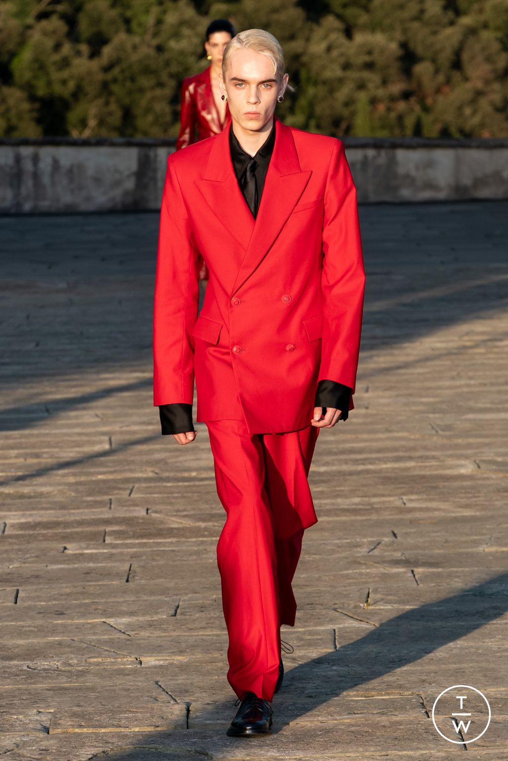 Fashion Week Florence - Pitti Spring-Summer 2025 look 13 from the Marine Serre collection 男装