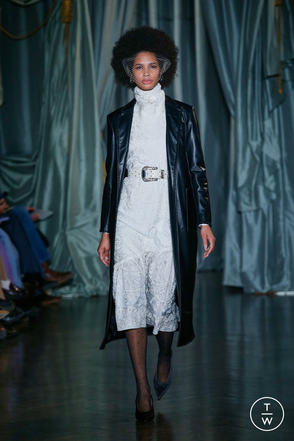 Fashion Week New York Fall/Winter 2022 look 15 from the Markarian collection womenswear