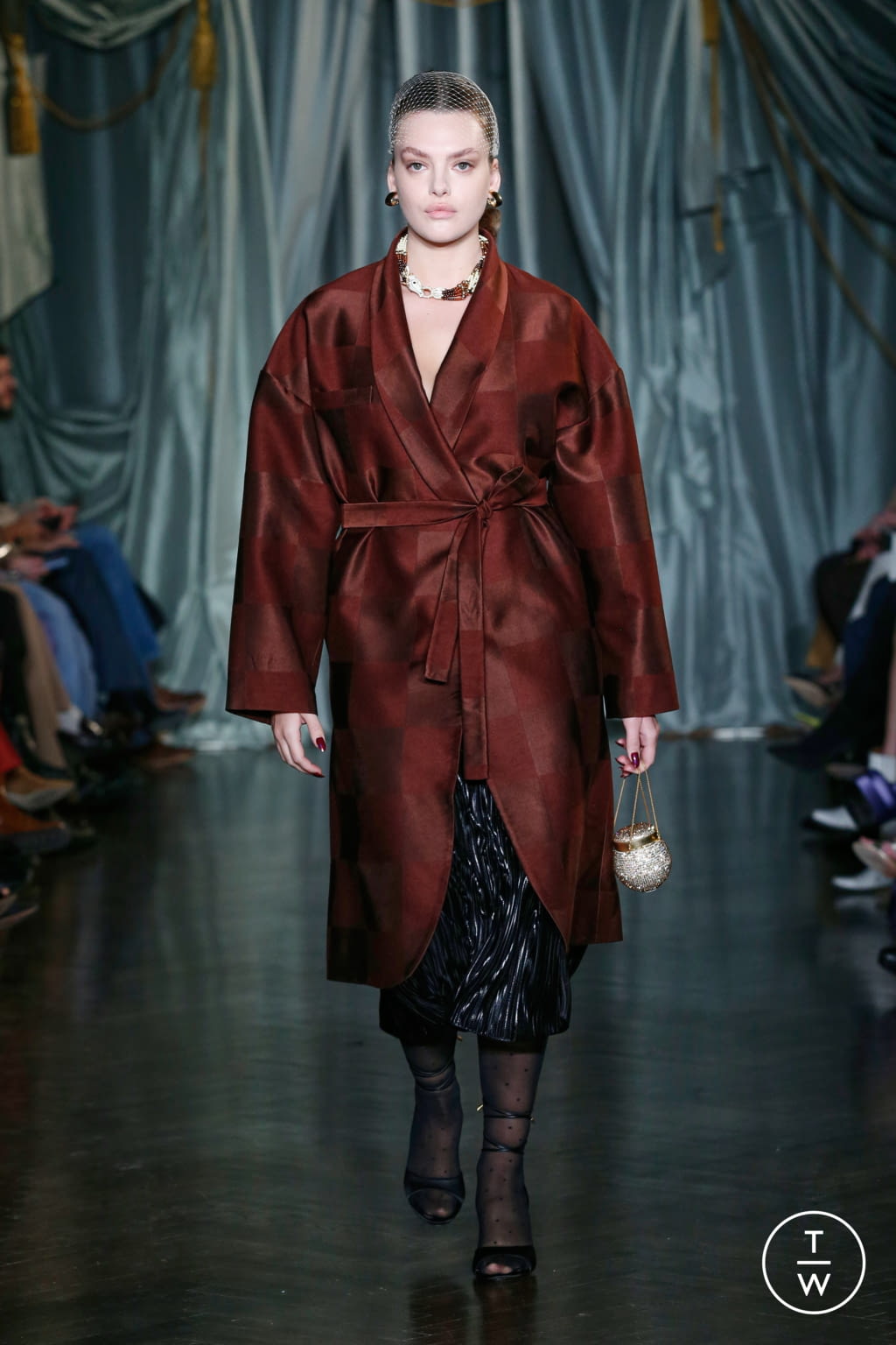 Fashion Week New York Fall/Winter 2022 look 23 from the Markarian collection womenswear
