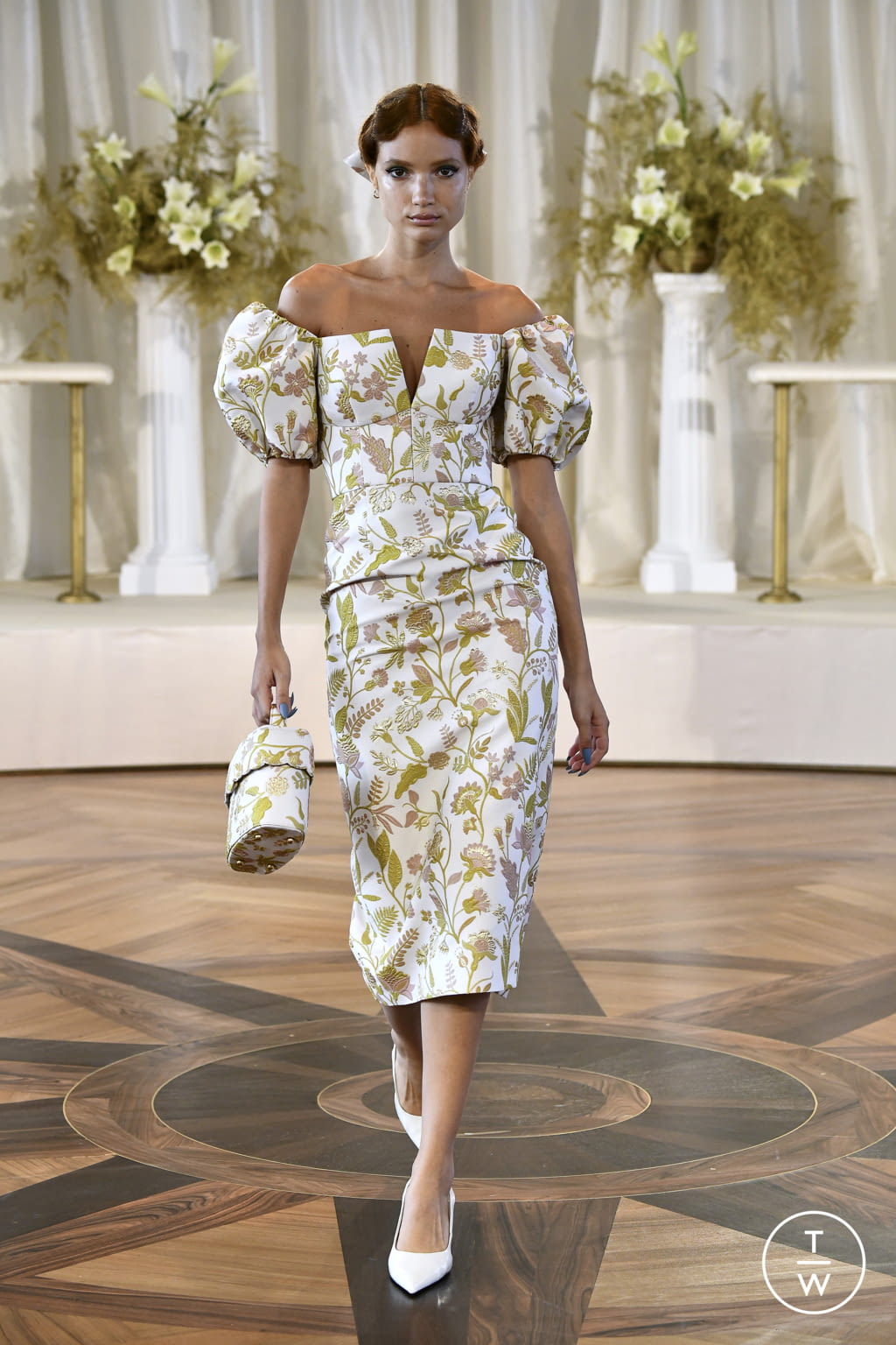 Fashion Week New York Spring/Summer 2022 look 6 de la collection Markarian womenswear