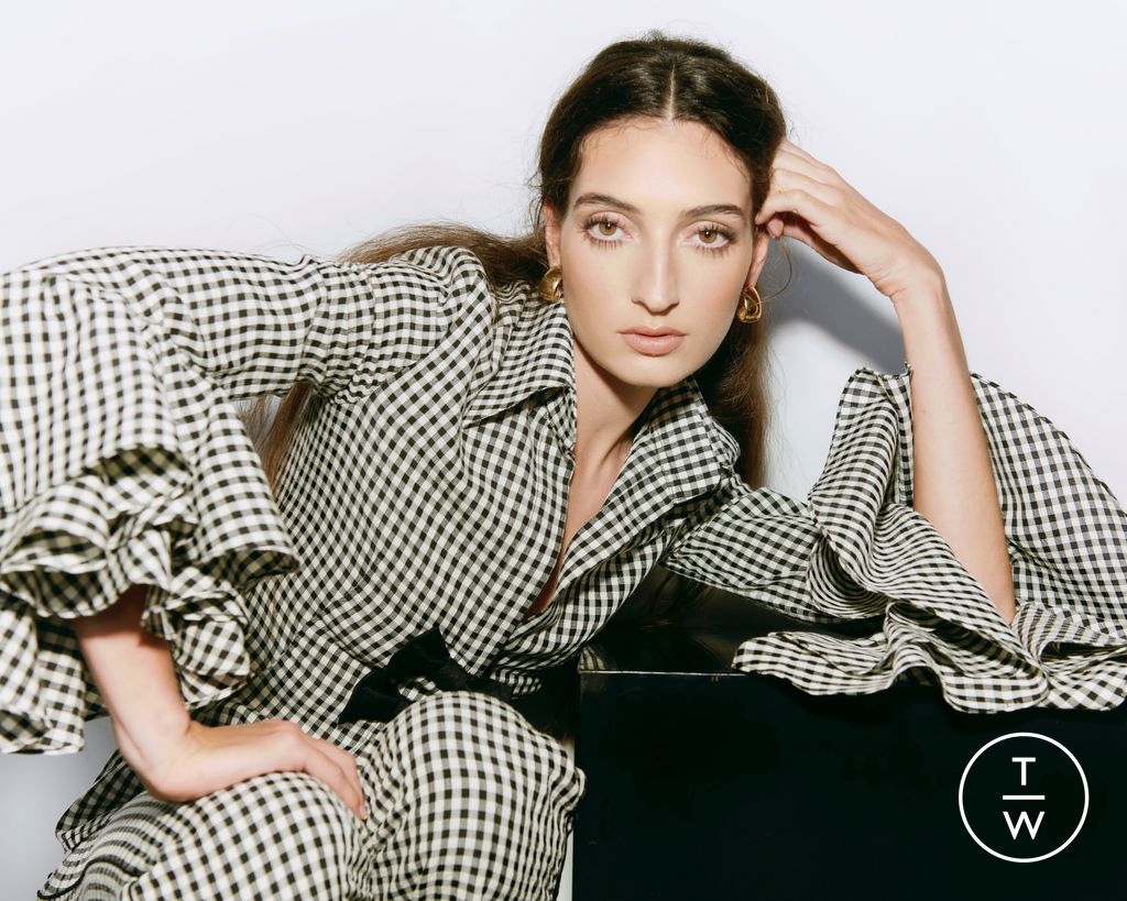Fashion Week New York Pre-Fall 2023 look 23 from the Markarian collection 女装