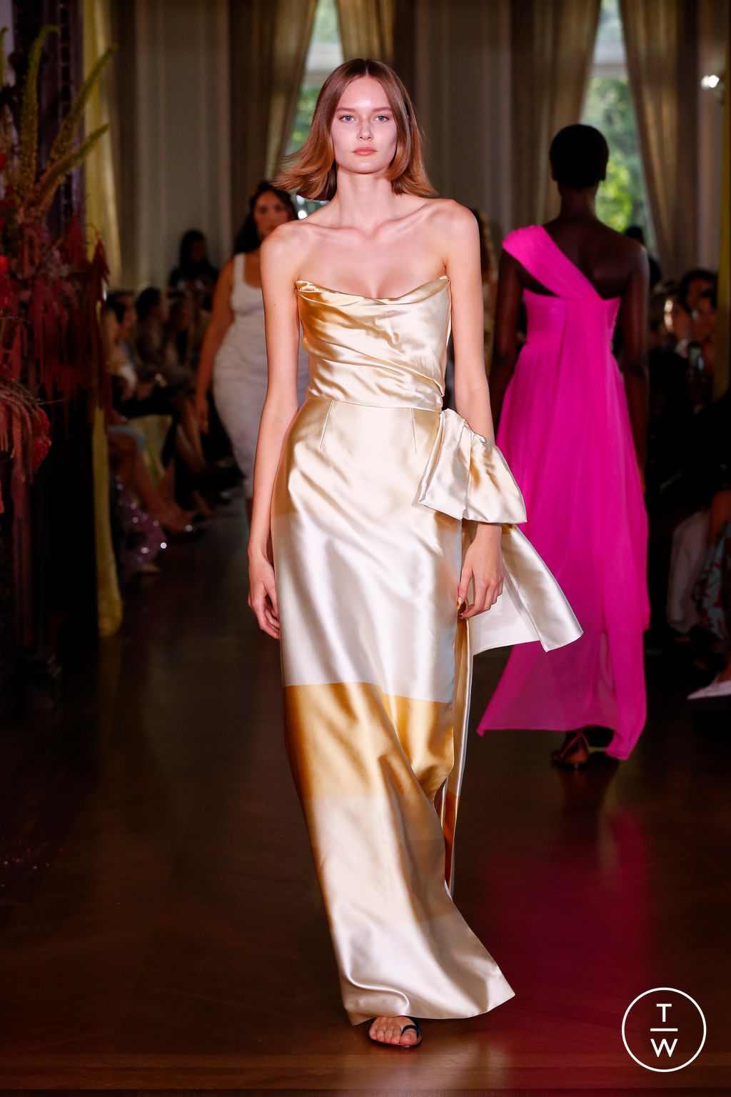 Fashion Week New York Spring/Summer 2023 look 7 from the Markarian collection womenswear